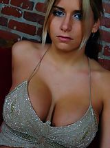 free pics of lonely horny Morrisville woman